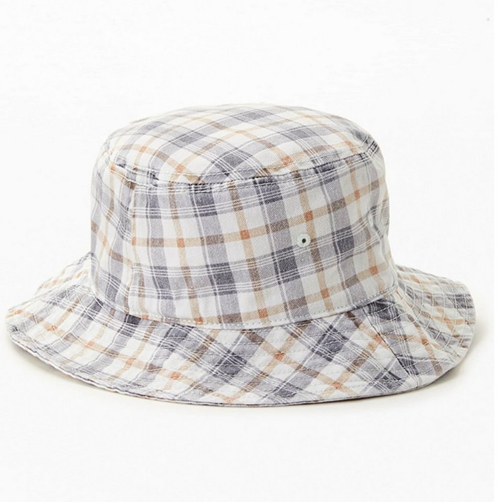 New PacSun Plaid Bucket Hat